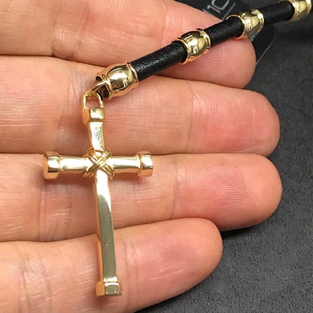 colar masculino terço crucifixo cruz jóia ouro 18k 7